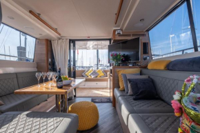 2BR Heated Yacht, Lymington Centre, Beautiful View